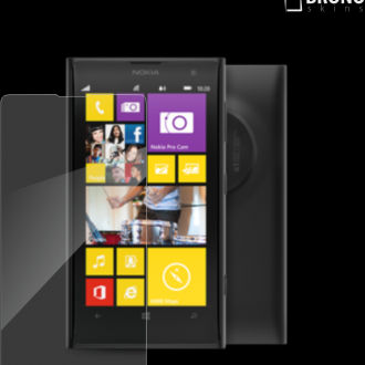 Защитная бронированная пленка на Nokia Lumia 1020